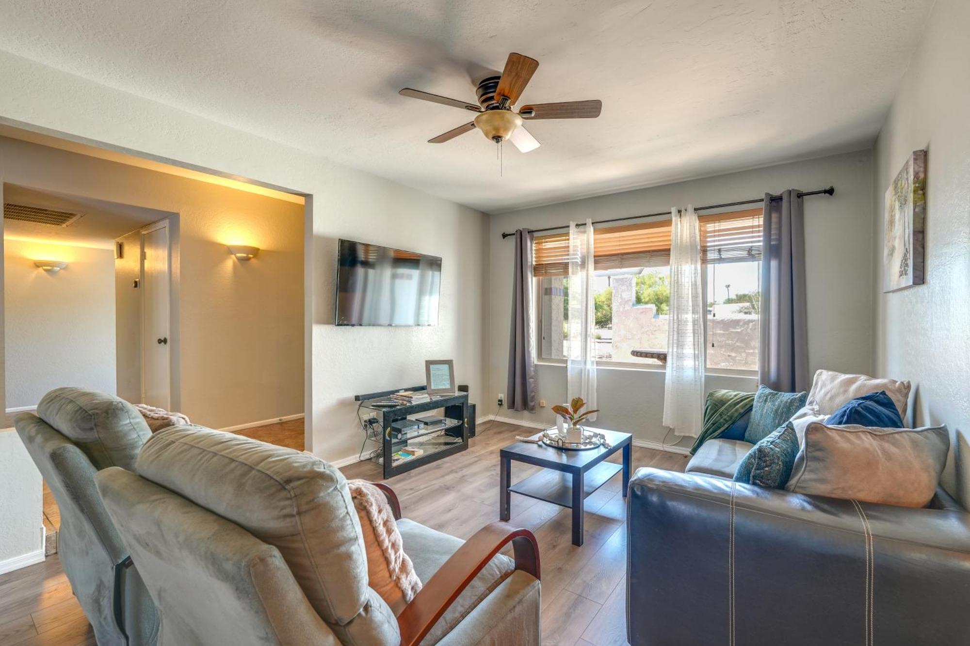 Phoenix Home With Pool About 10 Mi To Camelback Mtn Ngoại thất bức ảnh